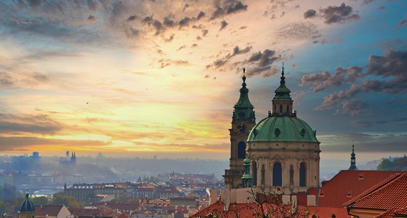 Antalya Çıkışlı Berlin & Prag Yılbaşı ve Noel Pazarları Turu