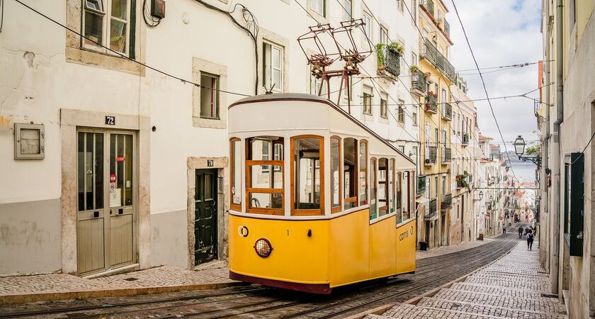 İzmir Çıkışlı Bayrama Özel Tarihin ve Keşiflerin Diyarı Portekiz