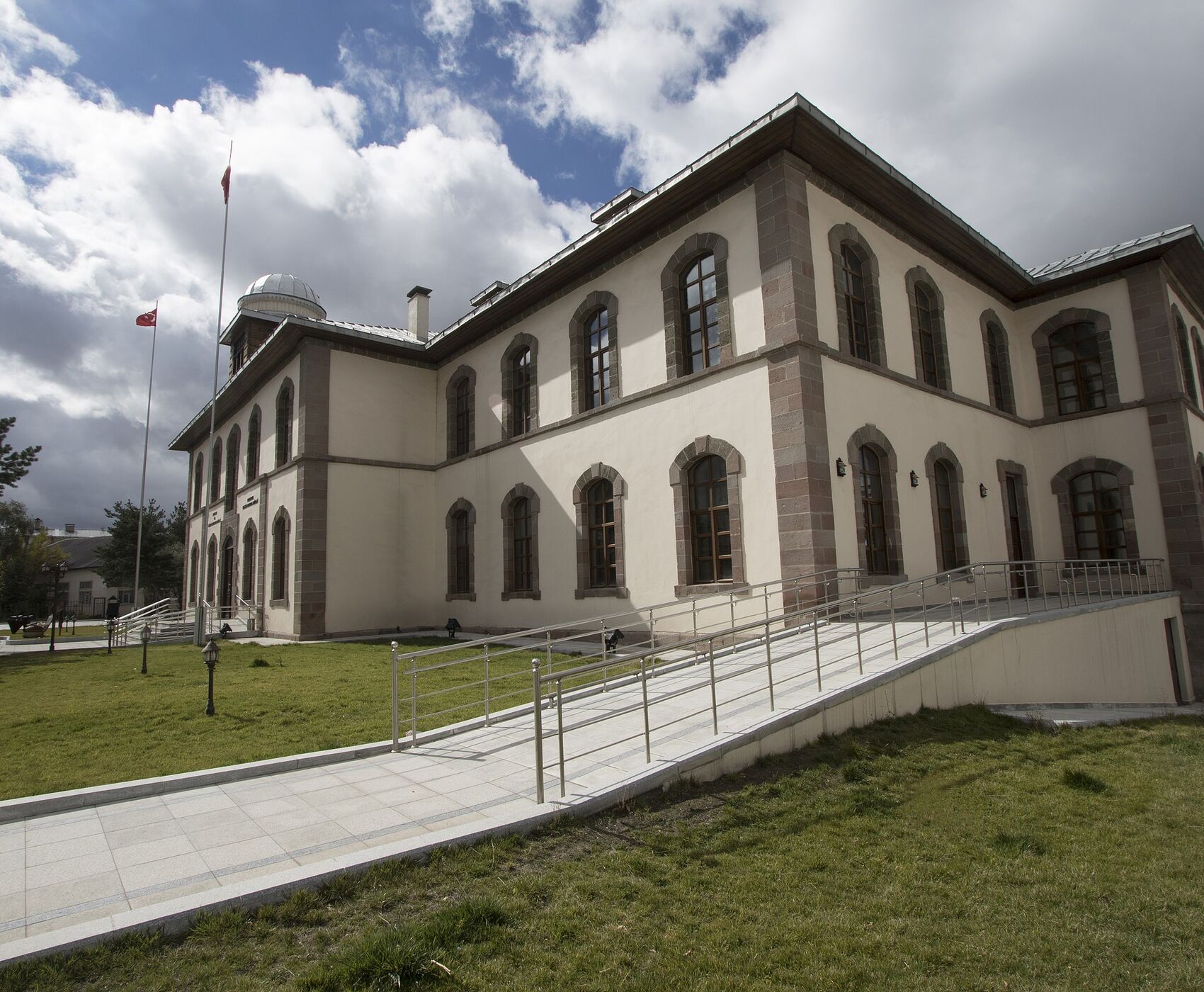 ANTALYA'DAN DİREKT UÇAKLI VAN KARS  & PERU GÖKKUŞAĞI TEPELERİ DEĞİL ERZURUM GÖKKUŞAĞI TEPELERİ